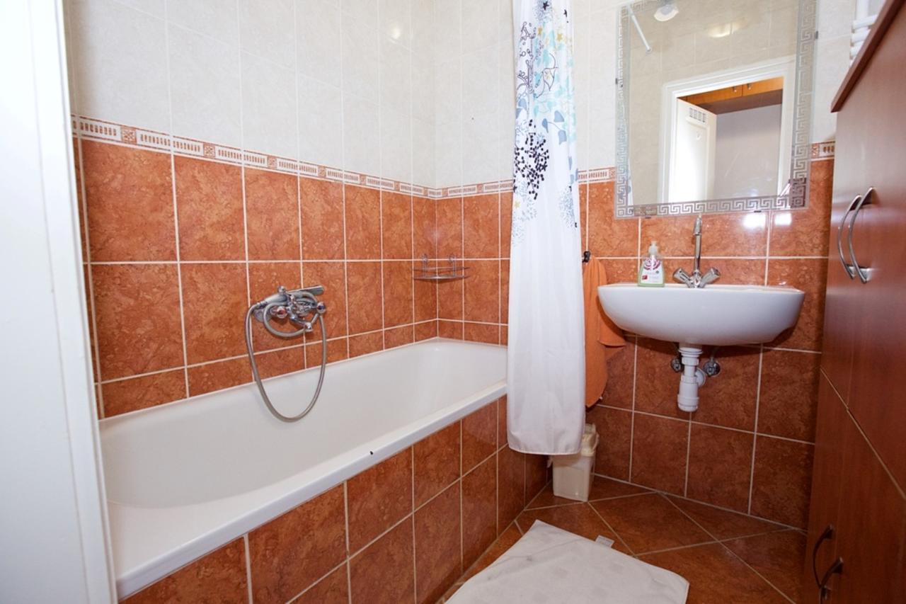 Zoli Apartmanok-Anita Koelcsey 34-36 Hajdúszoboszló Buitenkant foto
